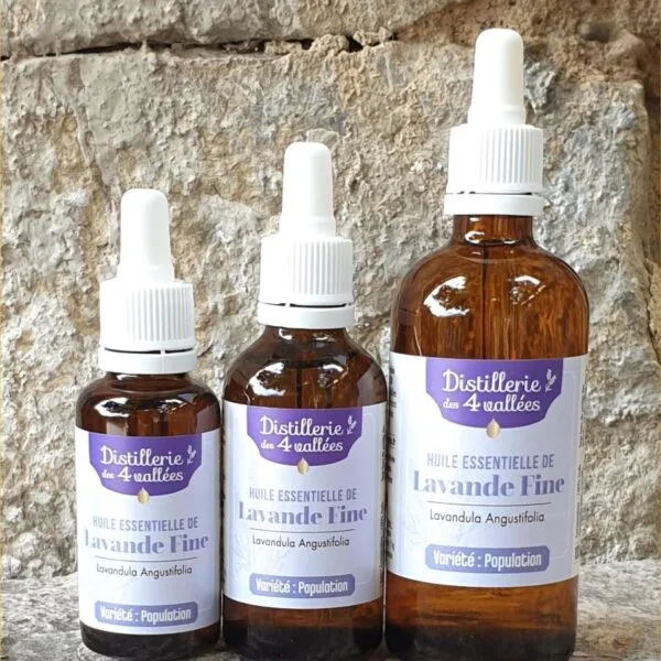 Flacons d'huiles essentielle de lavande fine de 30, 50 et 100 ml