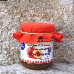 Confiture pêche ou abricot et fleurs de lavande