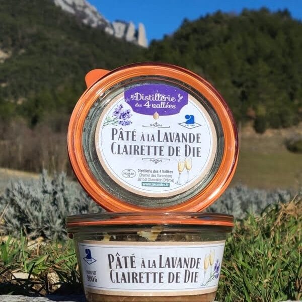 Bocal de pâté fleurs de lavande et Clairette de Die.