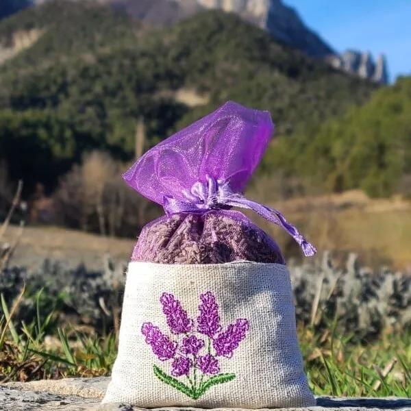 Sachet de lavande brodé en organza PM