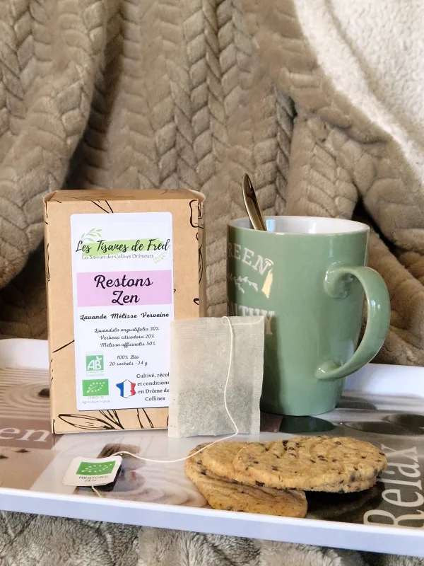 Tisane Bio ""Restons Zen"" aux fleurs de lavande