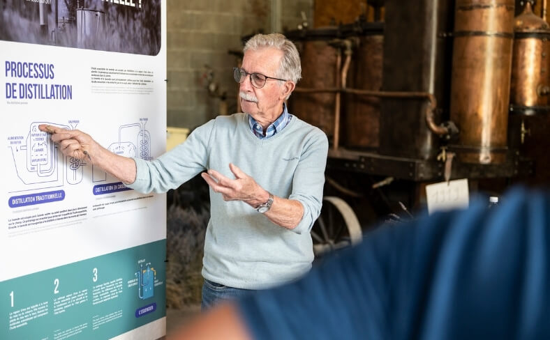 visite guidée de la Distillerie des 4 Vallées en Drôme et Vercors